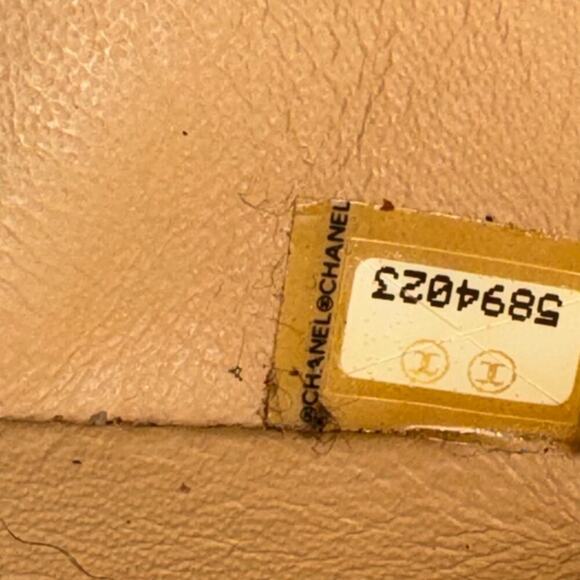 Chanel Vintage Caviar Beige Gold Medallion Tote Authentic CoA - Picture 12 of 12